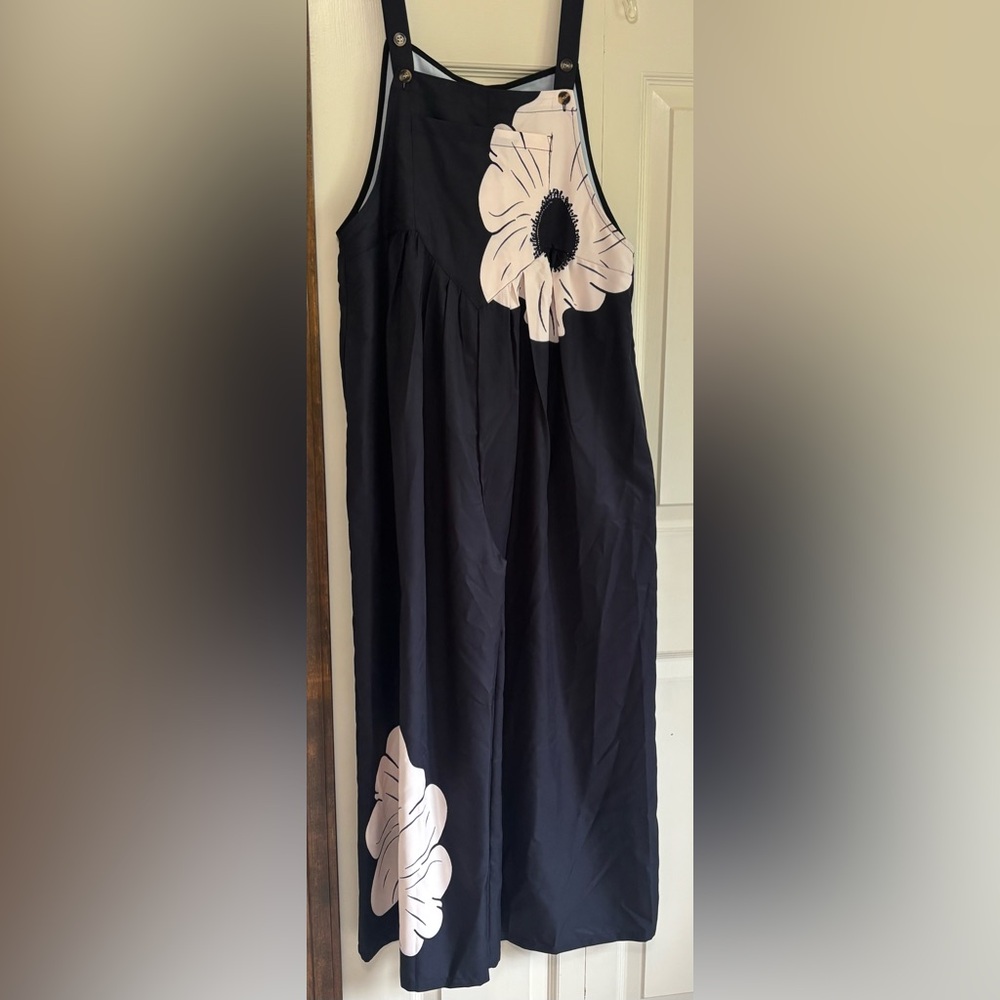 Black overalls with cream flowers size Small oversized